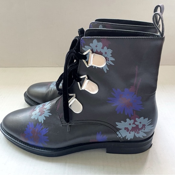 Tanya Taylor
X Coliac Floral Ankle Combat Boots with velvet shoelaces size 8.5 - Picture 8 of 15
